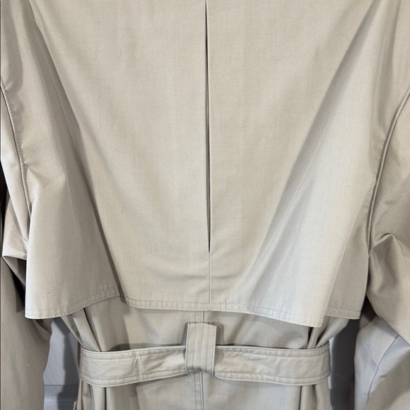 Sears classicTan Trench Coat - Picture 3 of 12